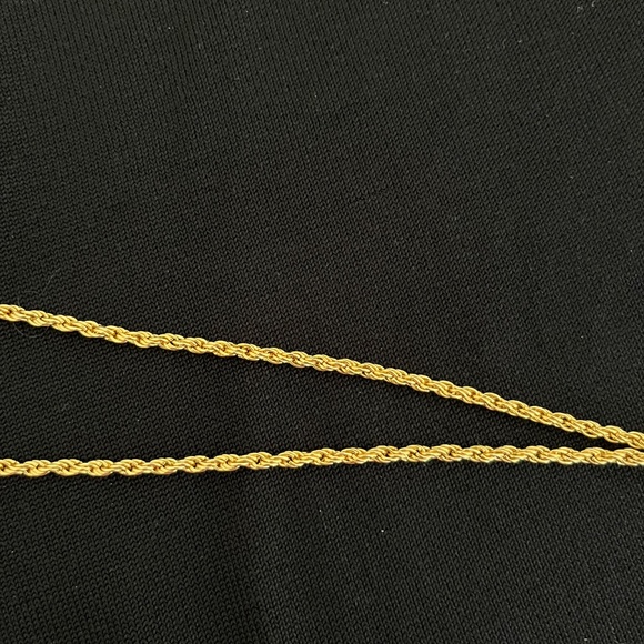 Burgundy Pendant with 30" Goldtone Chain - Picture 2 of 5